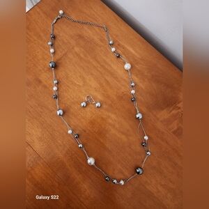Premier Designs Pearl Station Necklace & Earrings Set - Silver